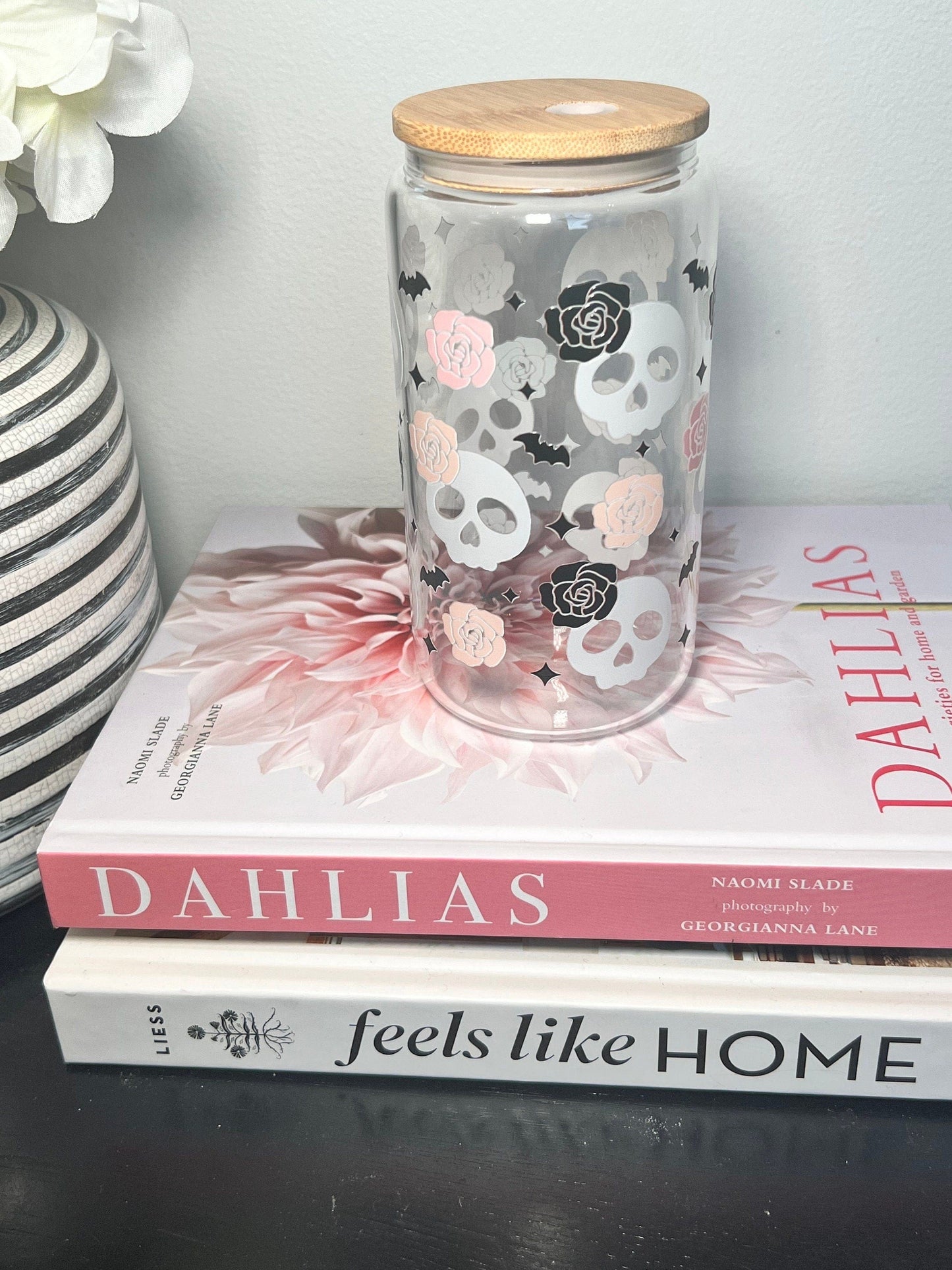 Everyday Ego Skull Libbey Glass Cup With Straw | Skulls and Roses Cup | Glass Cup Coffee Can Beer | Day of Dead | Gothic Coffee Cup | Aesthetic Glass