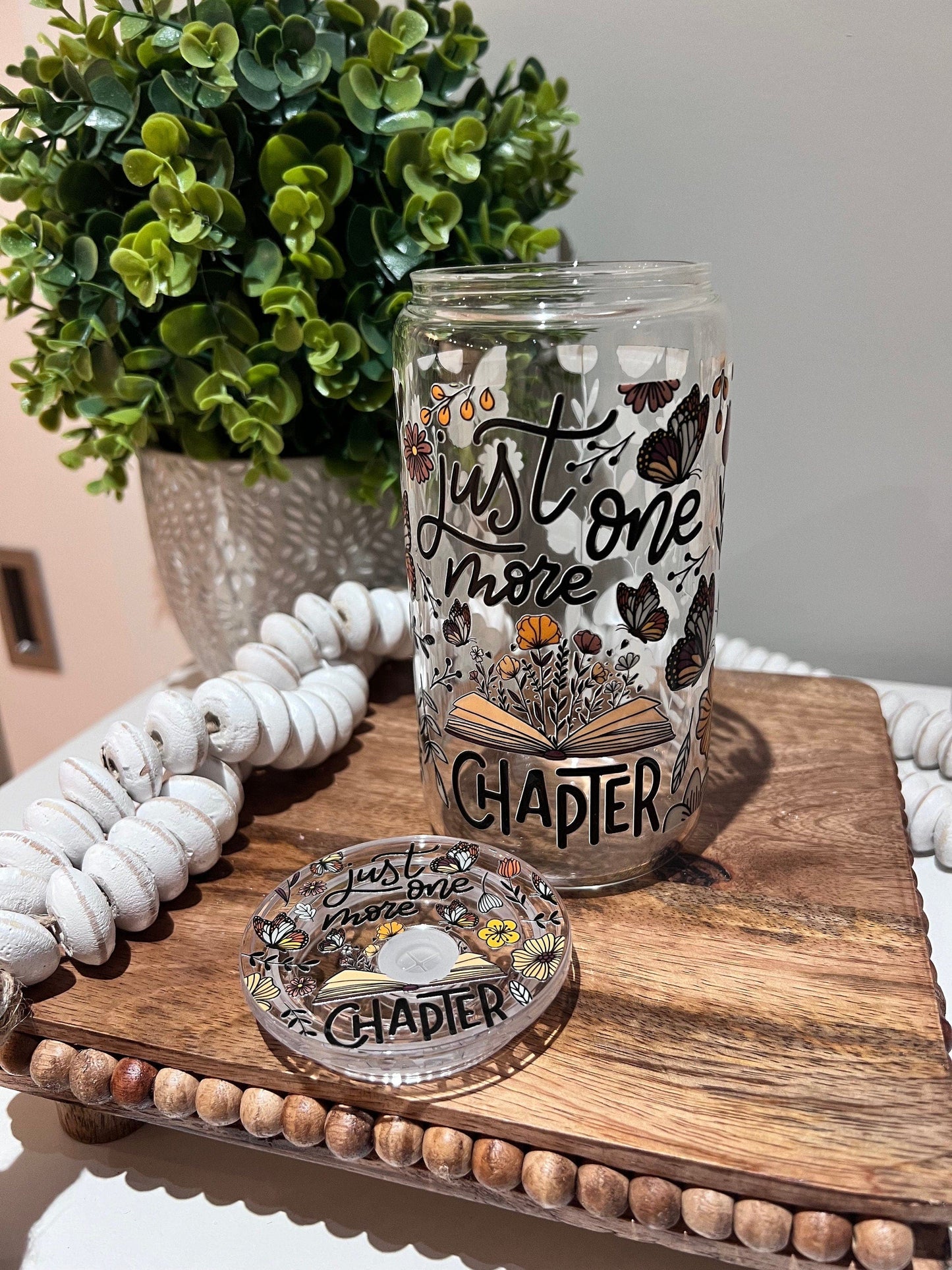 Everyday Ego Just One More Chapter Glass Can | Glass Coffee Cup | Book Club Gifts | Glass Tumbler with Lid and Straw | Floral Butterfly Reader Gift