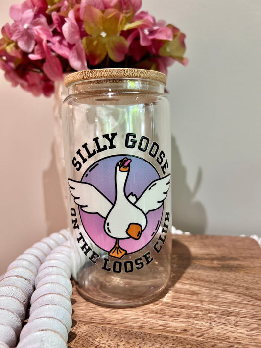 Everyday Ego Silly Goose On The Loose Club Glass Can | Meme Gift | Funny Gift | Gift For Friend | Silly Goose Juice Mug | Iced Coffee Cup | Cocktails