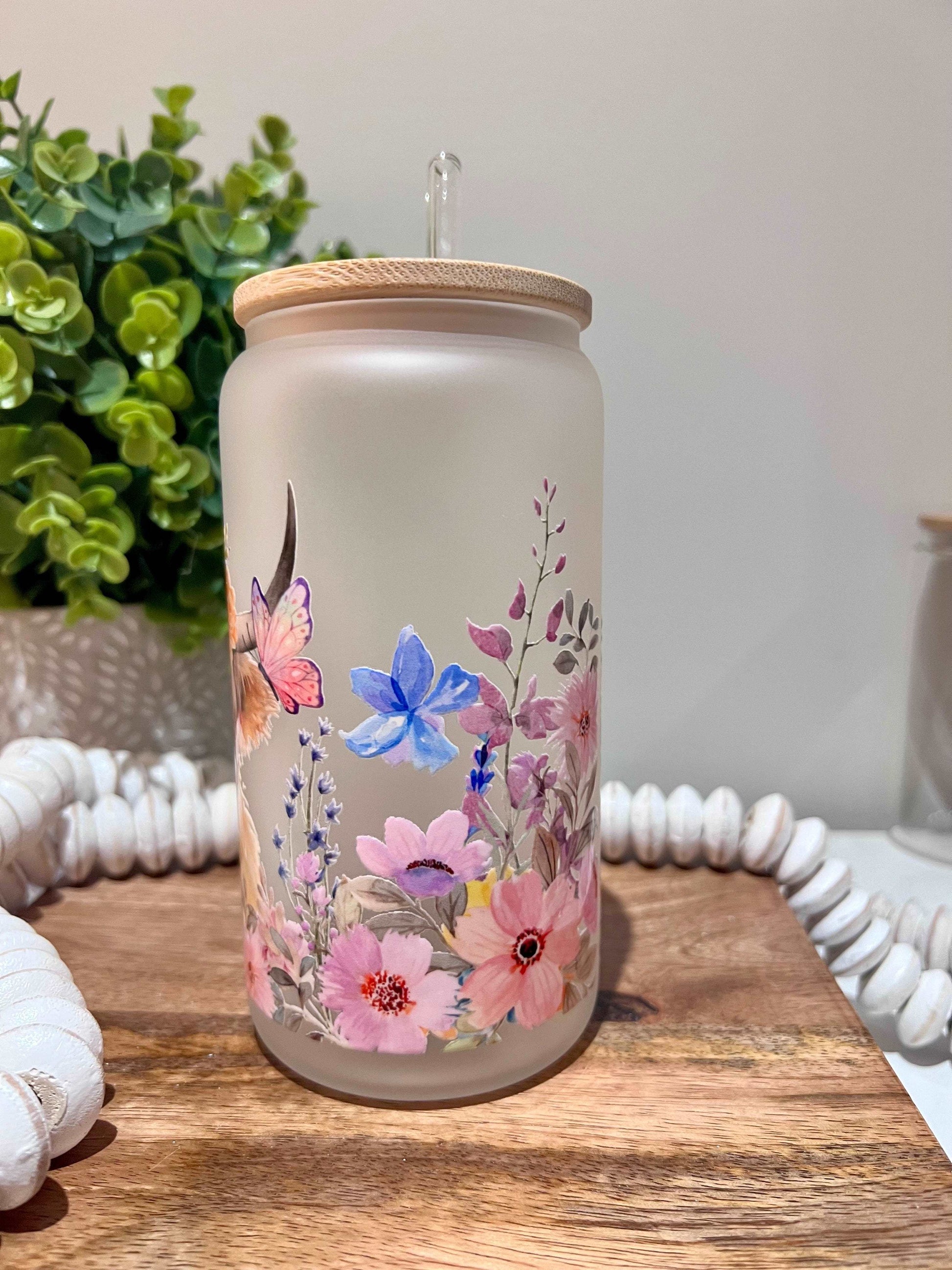 Everyday Ego Pink Floral Highlander Cow 16oz Glass Can Cup