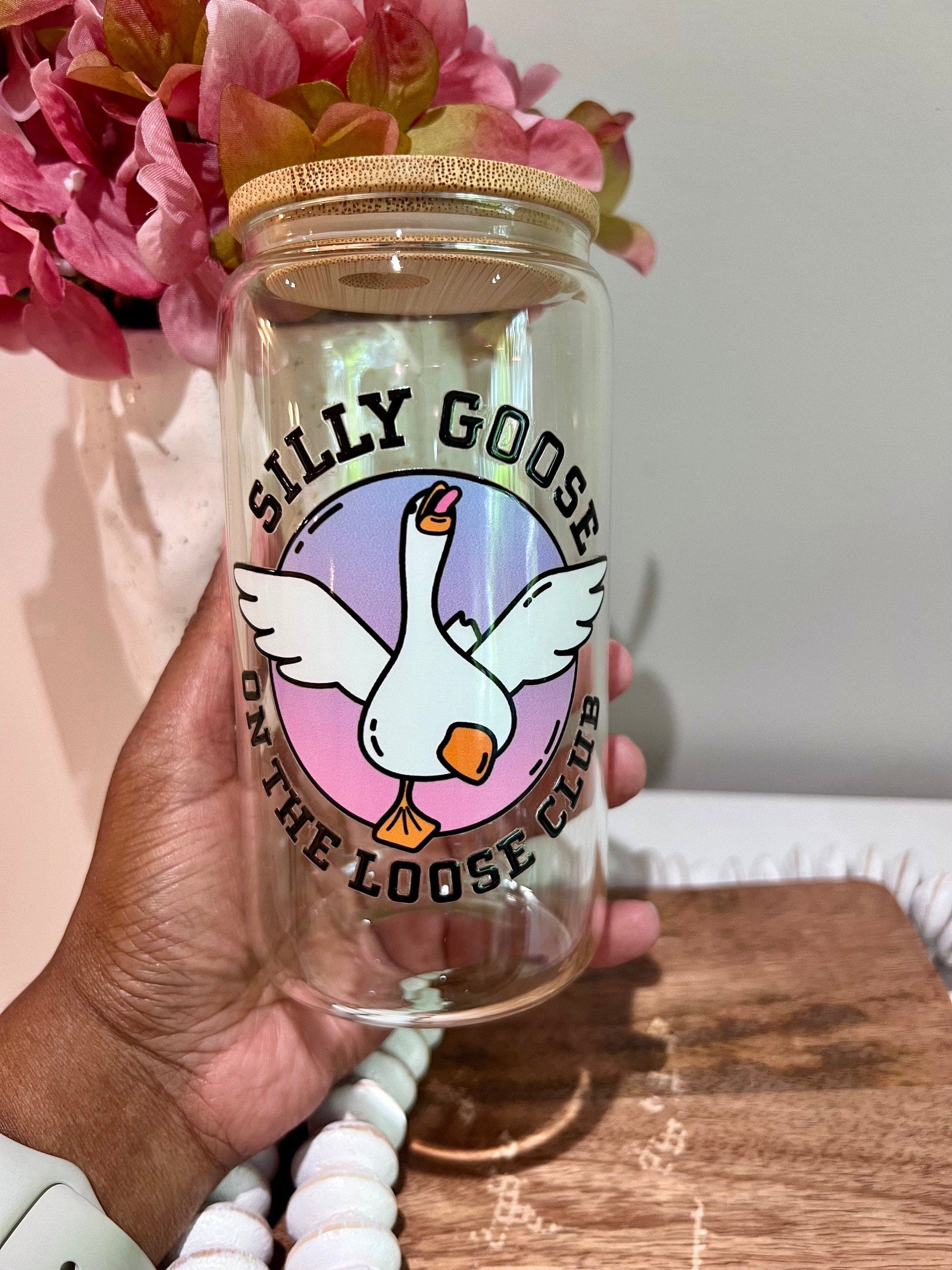 Everyday Ego Silly Goose On The Loose Club Glass Can | Meme Gift | Funny Gift | Gift For Friend | Silly Goose Juice Mug | Iced Coffee Cup | Cocktails